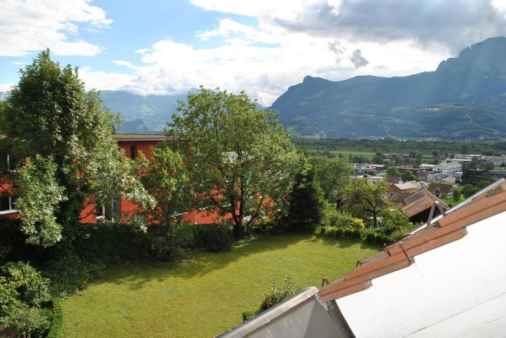 Hotel Schlosswald Triesen Exterior photo